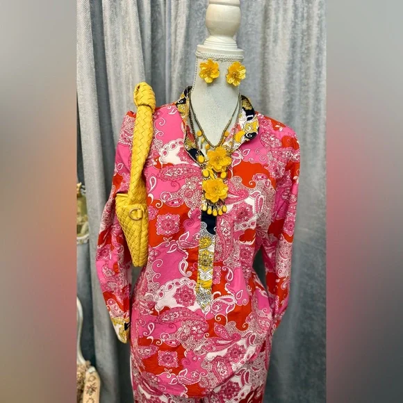 Vibrant Pink and Red Paisley Blouse and Pants